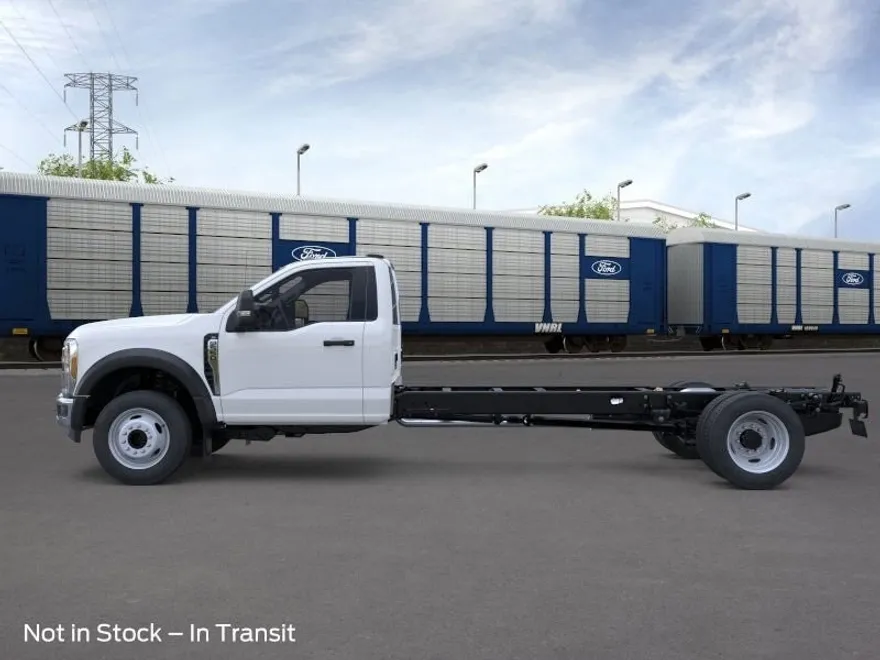 2026 Ford F-550 photo 1