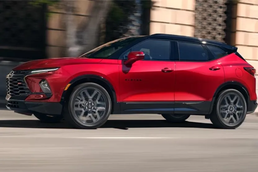 2025 Chevrolet Blazer 2LT photo 1