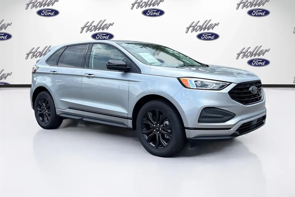 2024 Ford Edge SE photo 1