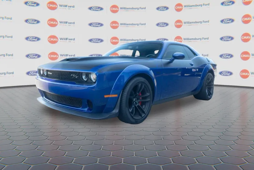 2022 Dodge Challenger R/T Scat Pack Widebody photo 1