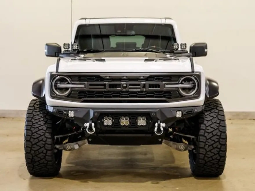 2023 Ford Bronco Raptor photo 2