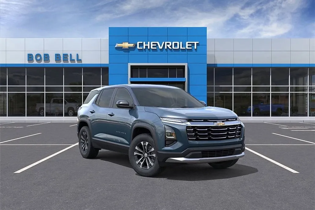 2026 Chevrolet Equinox LT photo 1