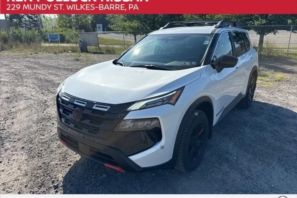 2026 Nissan Rogue SV photo 1