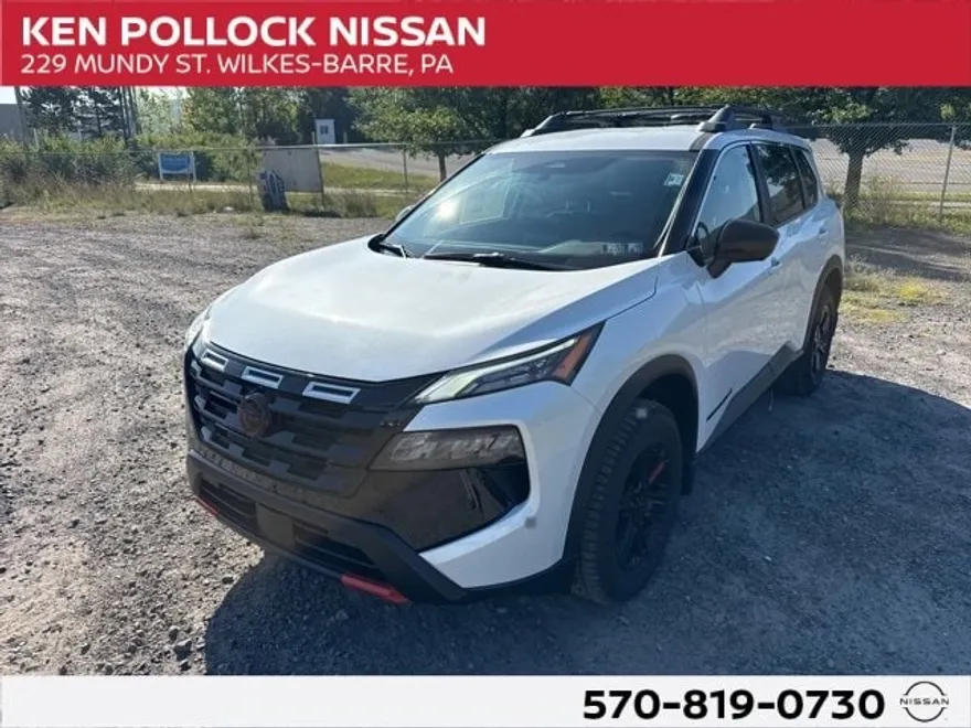 2026 Nissan Rogue SV photo 1