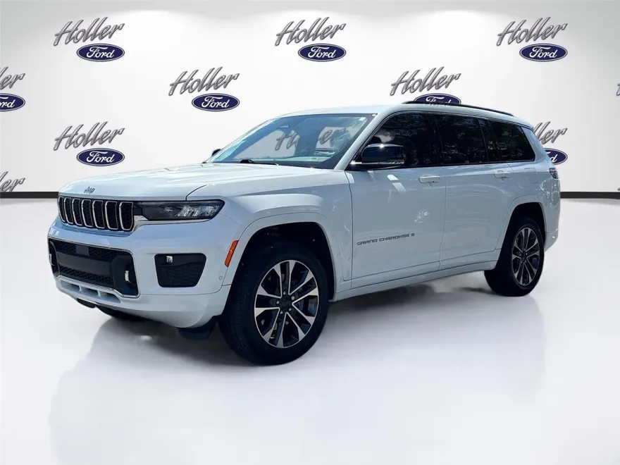 2024 Jeep Grand Cherokee Overland photo 1