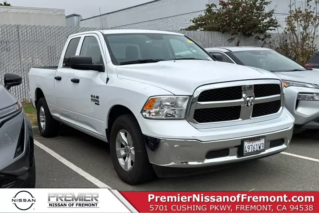 2024 Ram 1500 Classic SLT photo 1
