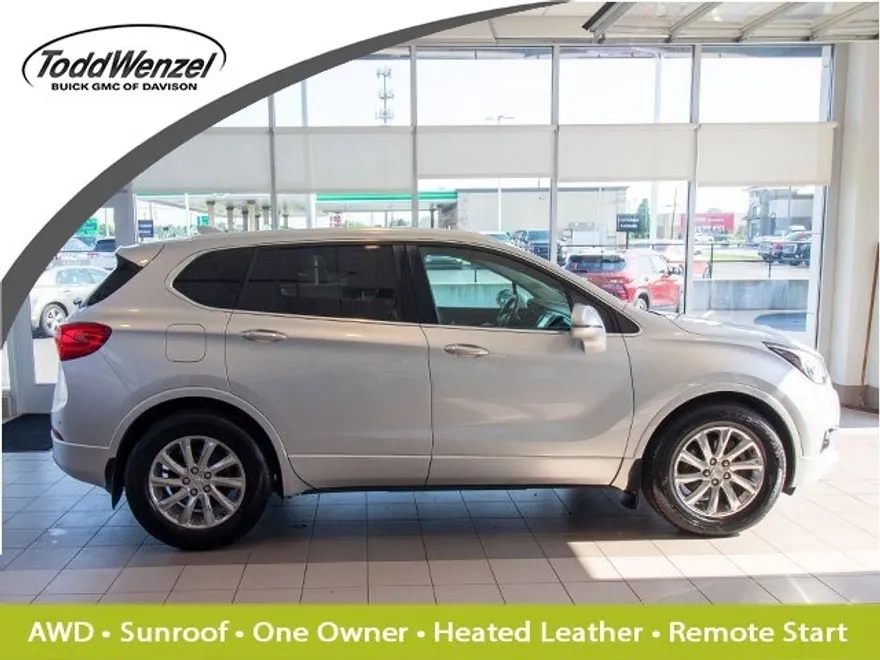 2019 Buick Envision Essence photo 1