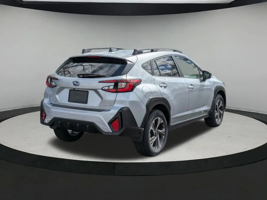 2025 Subaru Crosstrek Premium photo 1