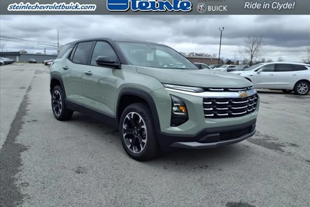 2025 Chevrolet Equinox LT photo 1