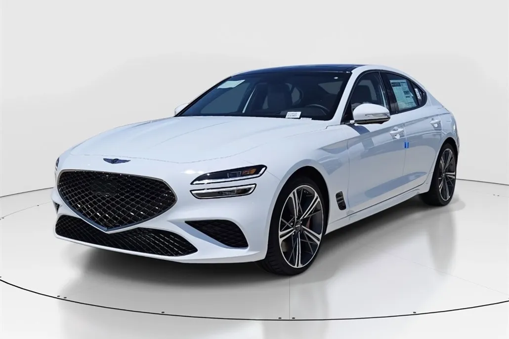 2025 Genesis G70 3.3T Sport Advanced photo 1