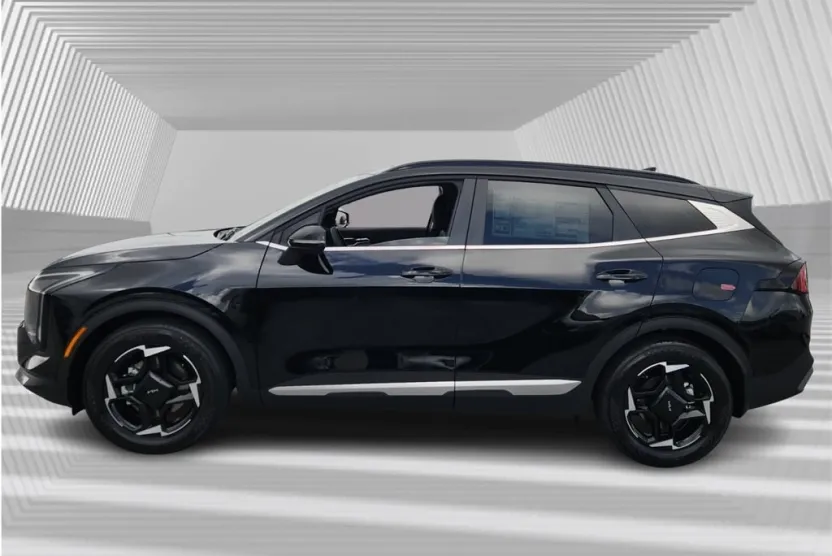 2026 Kia Sportage EX photo 1
