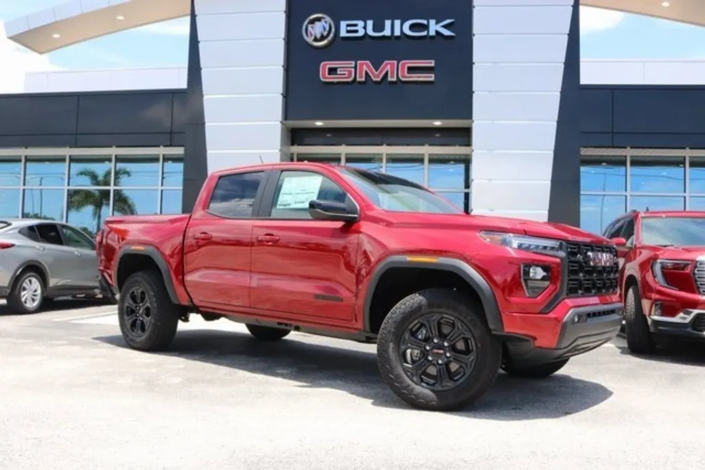 2025 Gmc Canyon Elevation photo 1