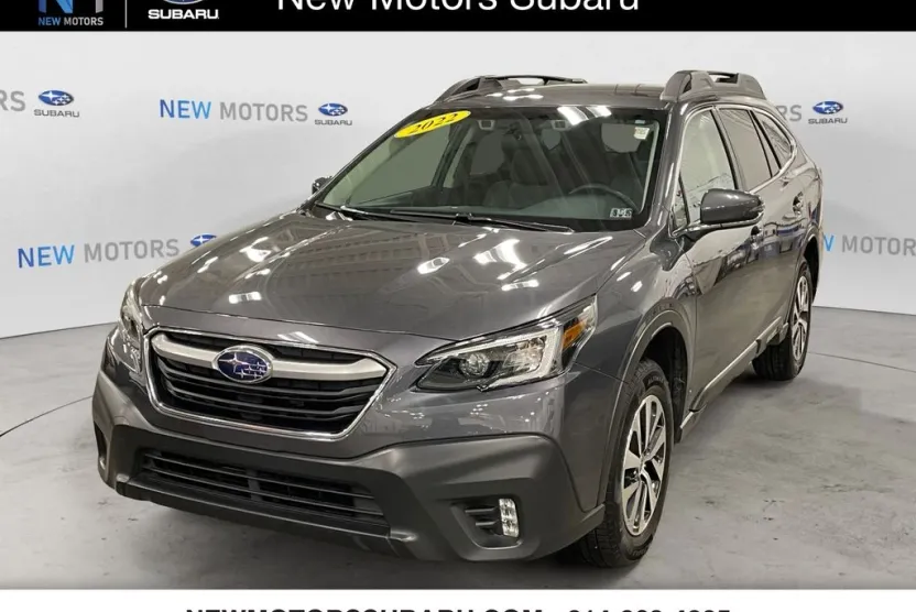 2022 Subaru Outback Premium photo 1