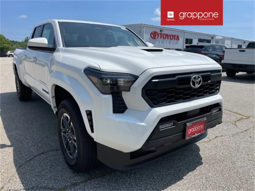 2025 Toyota Tacoma TRD Sport 4x4 Double Cab photo 1