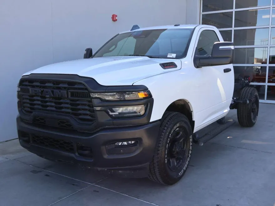 2025 Ram 3500 Tradesman photo 1