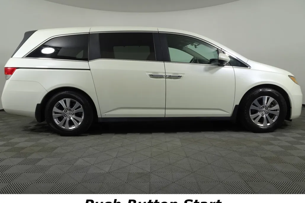 2014 Honda Odyssey EX photo 1