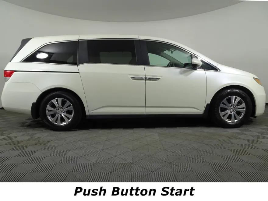 2014 Honda Odyssey EX photo 1