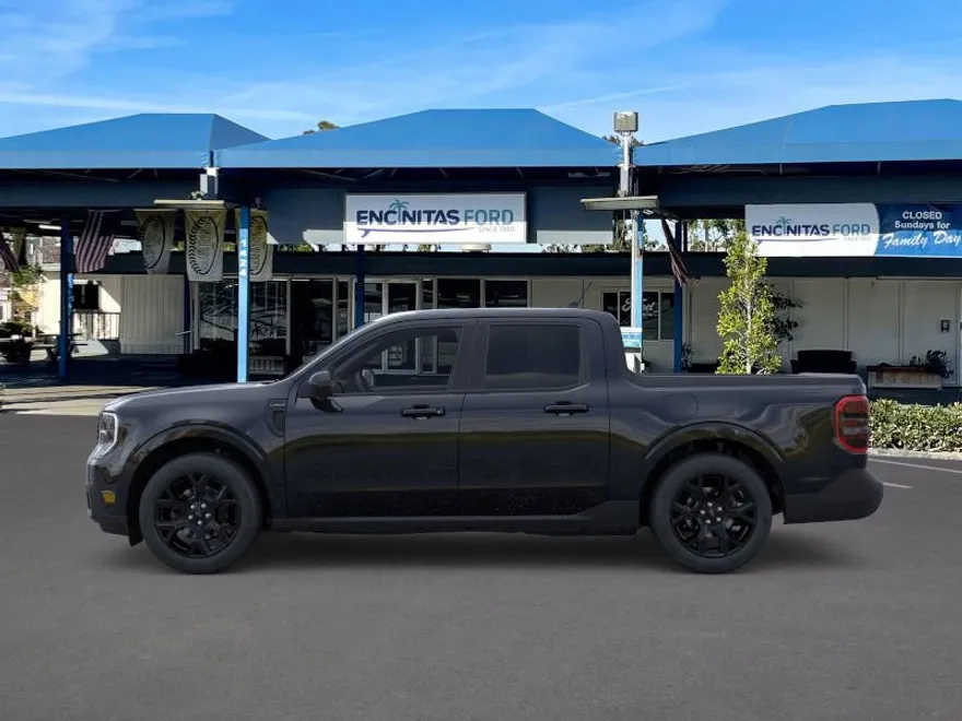 2025 Ford Maverick Lariat photo 1
