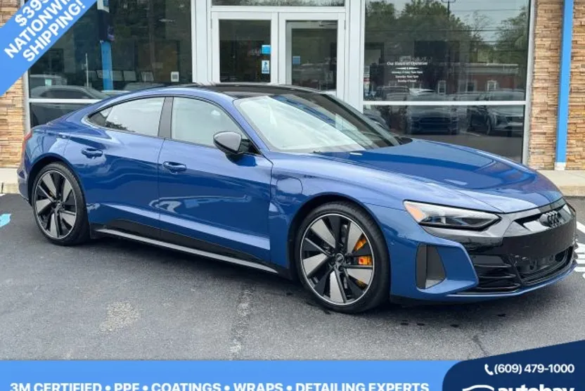 2022 Audi RS e-tron GT Base photo 1