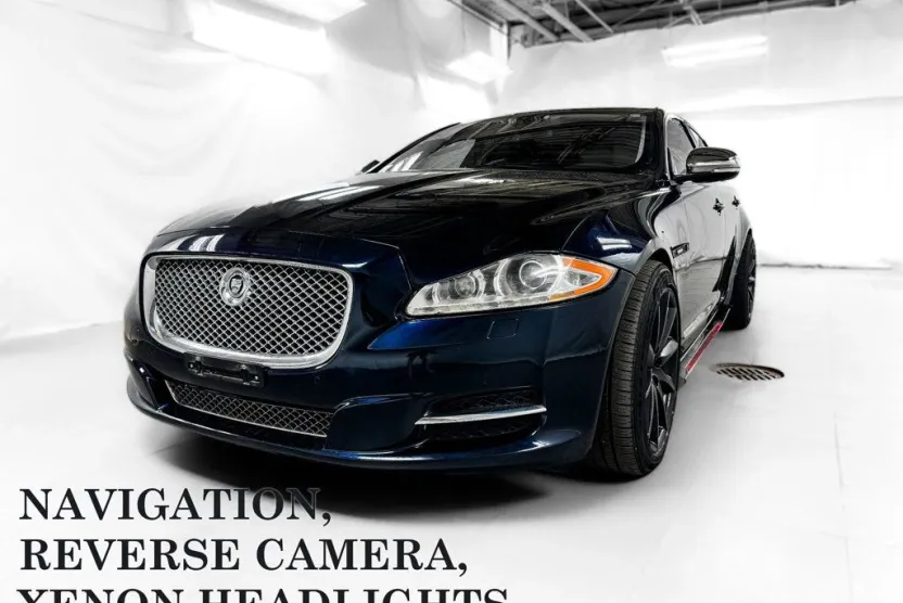 2012 Jaguar XJ Portfolio photo 1