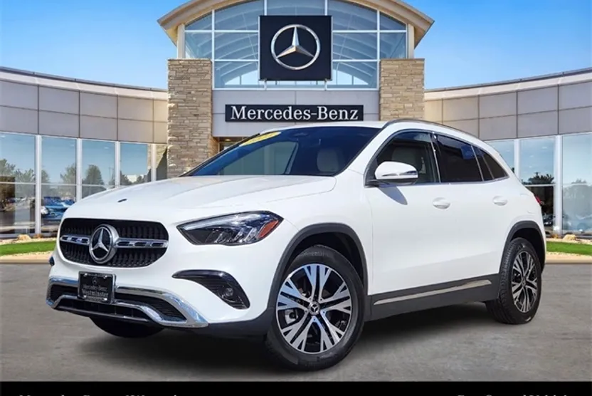 2025 Mercedes Benz GLA 250 4MATIC photo 1
