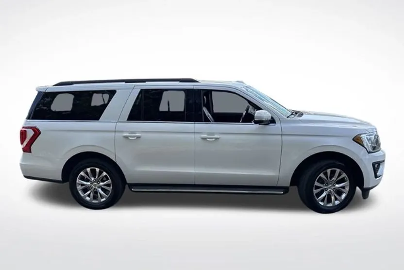 2018 Ford Expedition MAX XLT photo 1