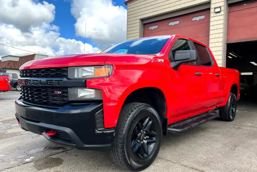 2019 Chevrolet Silverado 1500 Custom Trail Boss photo 1