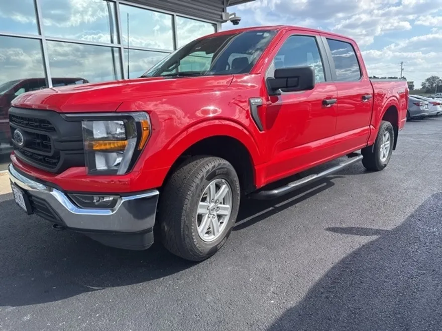 2023 Ford F-150 XL photo 1
