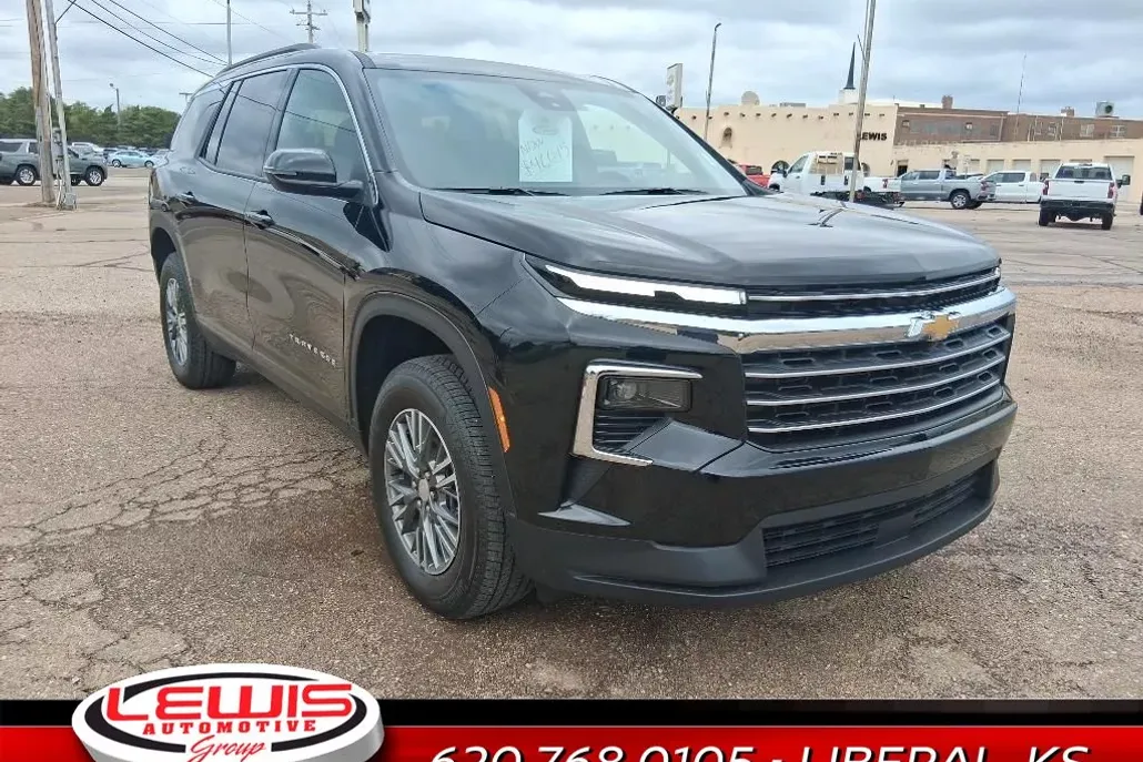 2025 Chevrolet Traverse photo 1