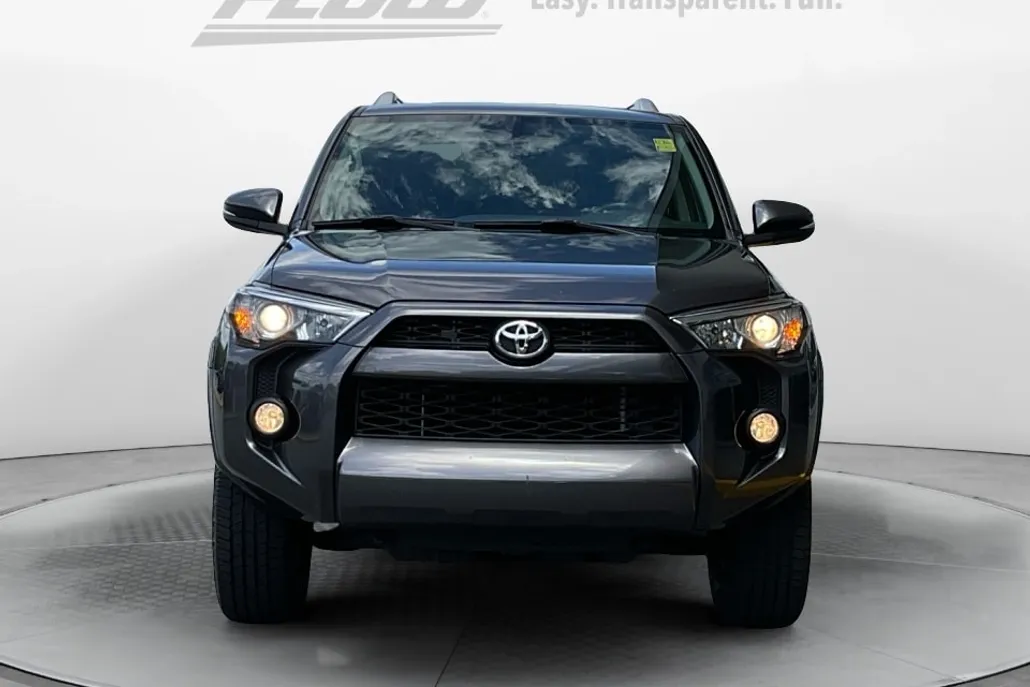 2016 Toyota 4Runner SR5 Premium photo 1