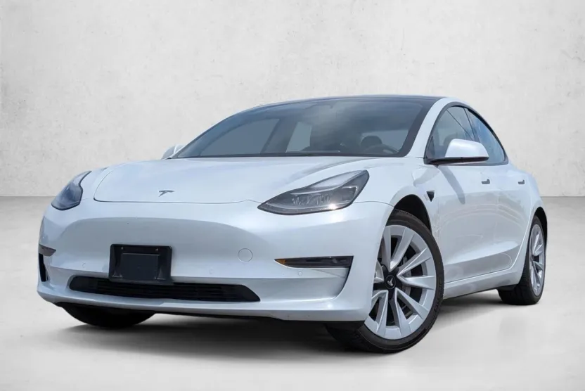 2022 Tesla Model 3 photo 1