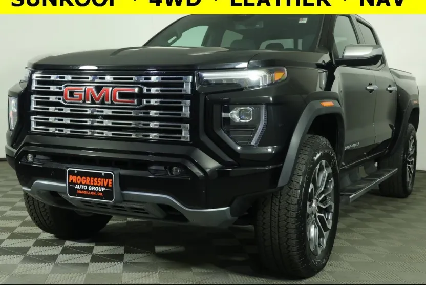 2023 Gmc Canyon Denali photo 1
