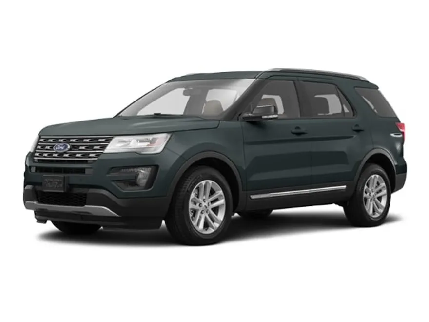 2016 Ford Explorer XLT photo 1