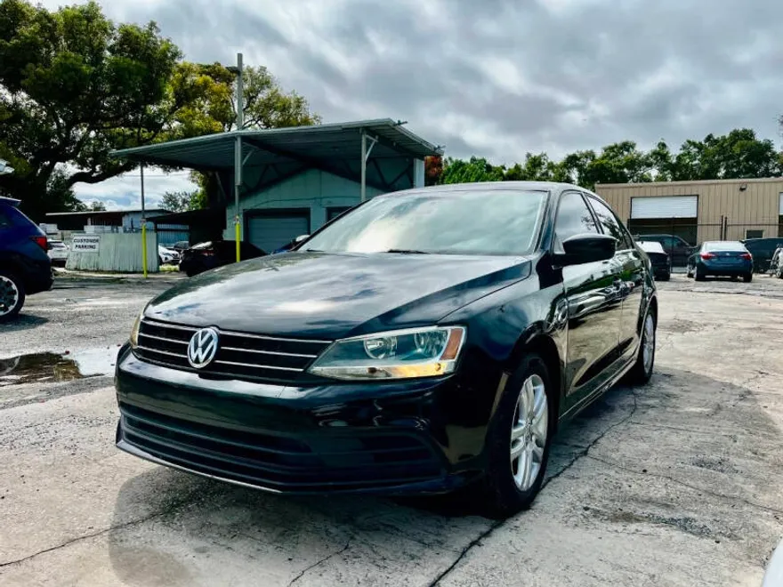 2017 Volkswagen Jetta 1.4T S photo 1