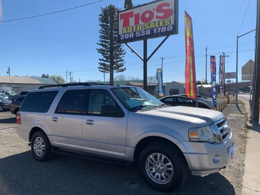 2014 Ford Expedition EL XLT photo 1