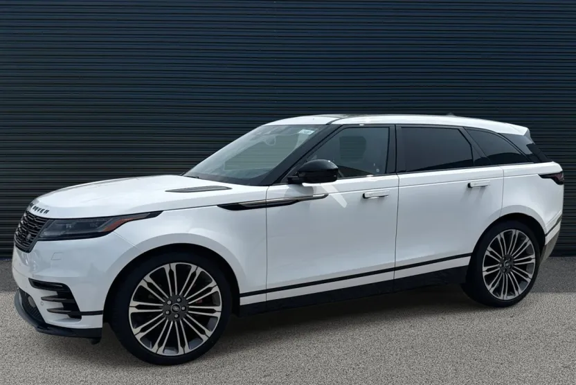 2024 Land Rover Range Rover Velar SE photo 1