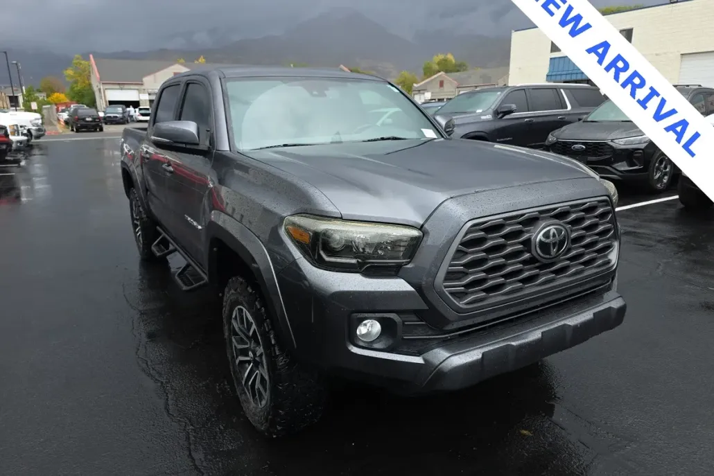 2021 Toyota Tacoma TRD Off-Road photo 1