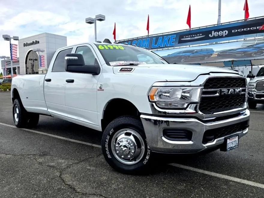 2024 Ram 3500 Tradesman photo 1