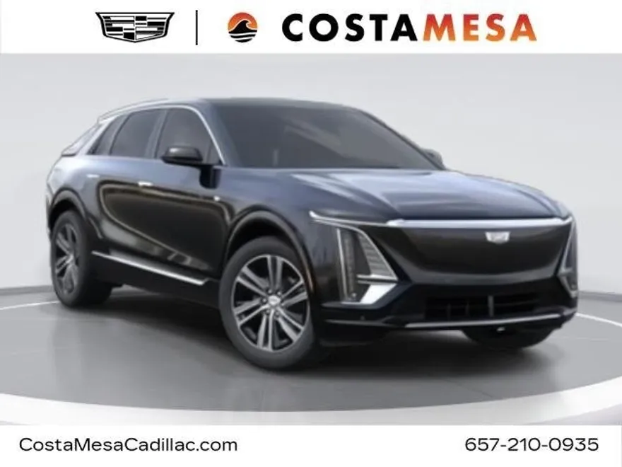 2025 Cadillac Lyriq Luxury photo 1