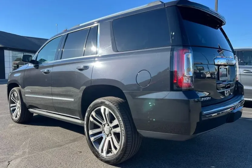 2020 Gmc Yukon Denali photo 1