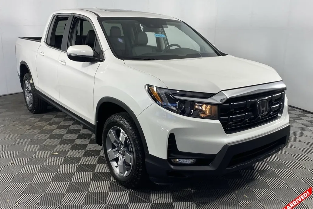 2025 Honda Ridgeline RTL photo 1