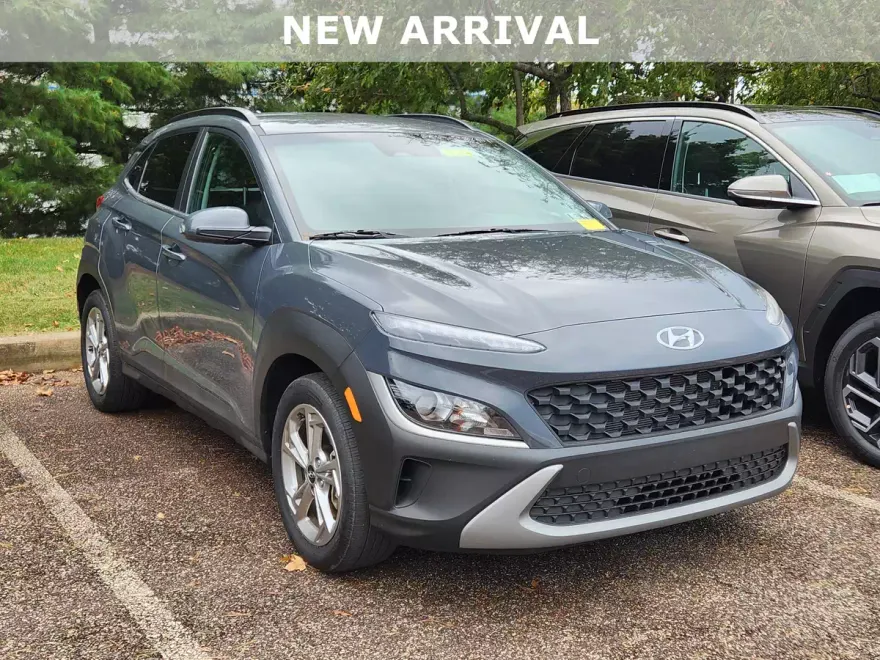 2023 Hyundai Kona SEL photo 1