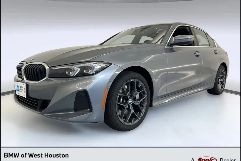 2025 Bmw 330i photo 1