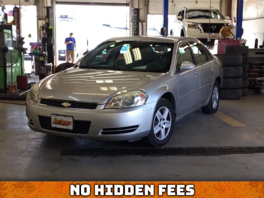2007 Chevrolet Impala LS photo 1