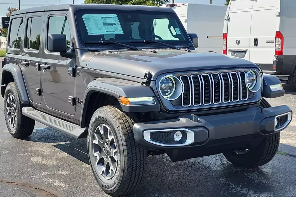 2025 Jeep Wrangler Sahara photo 1