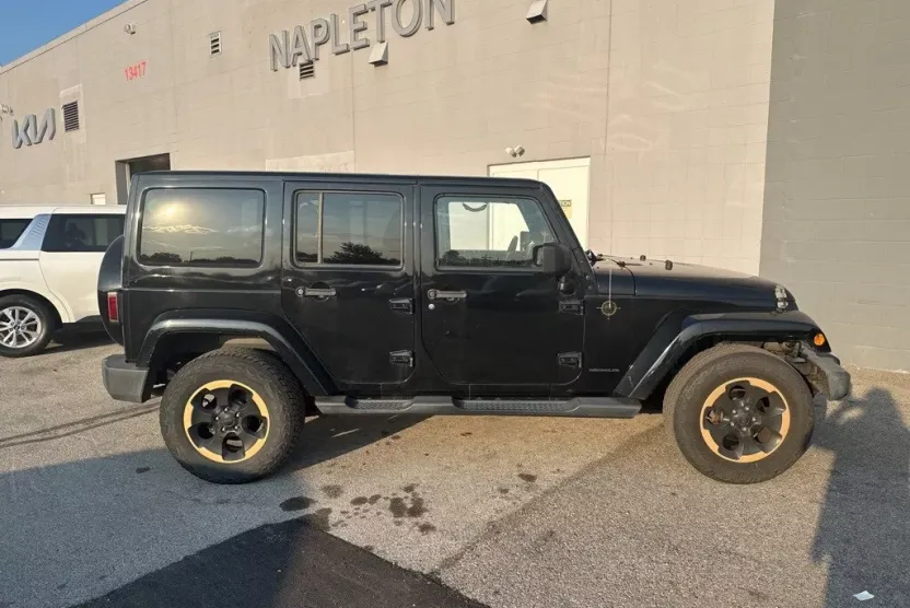 2014 Jeep Wrangler Unlimited Sahara Dragon Edition photo 1