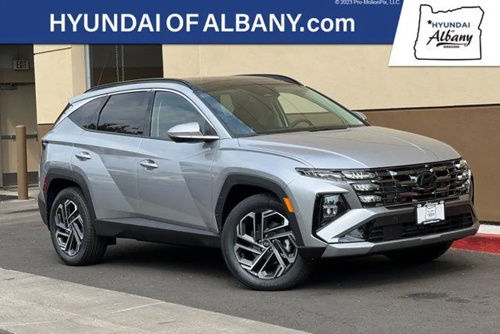 2025 Hyundai Tucson Hybrid Limited photo 1