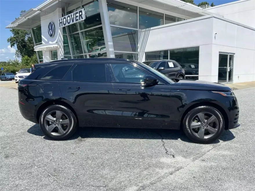 2025 Land Rover Range Rover Velar P250 Dynamic SE photo 1