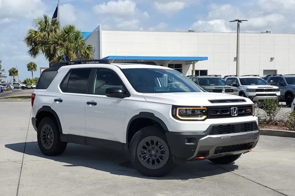 2026 Honda Passport TrailSport photo 1