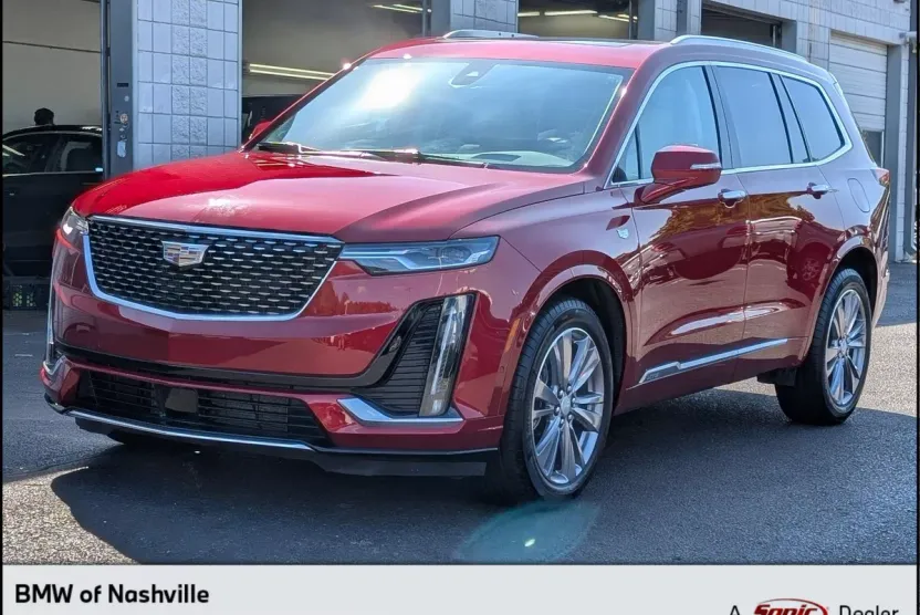 2025 Cadillac XT6 Premium Luxury photo 1